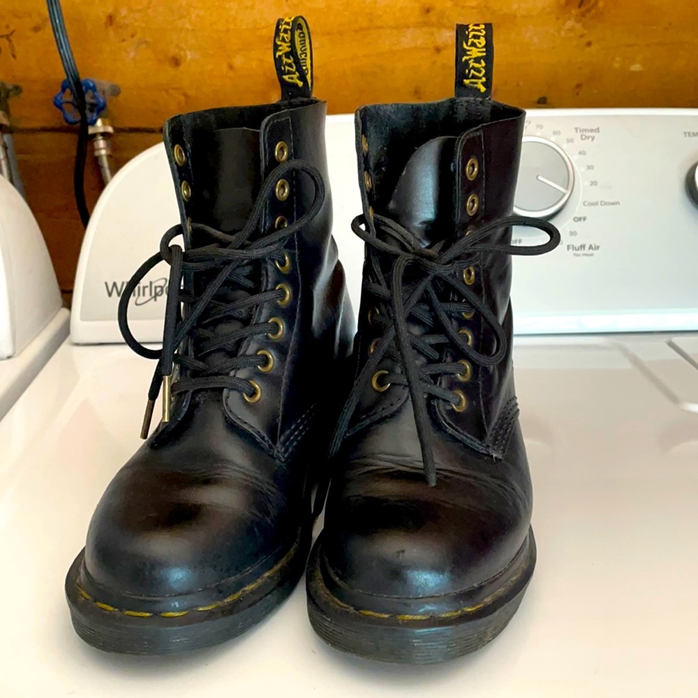 Dr. Doc Martens Clemency Lace Up Boots Black Leather with Heal size 5 UK 3